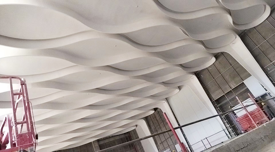 深汕高中園游泳館GRG吊頂工程 深汕高中園游泳館GRG吊頂工程