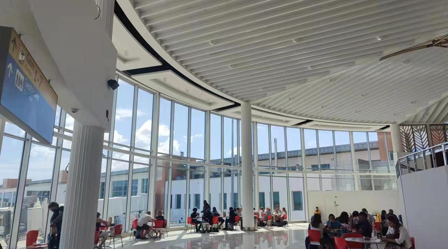 出口牙買加機(jī)場GRG仿竹子造型