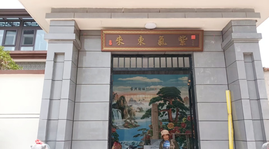 山東私人別墅發(fā)泡陶瓷浮雕造型工程案例